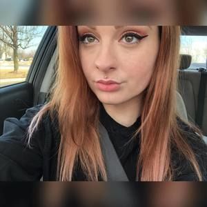 Meet your Posher, Lacey